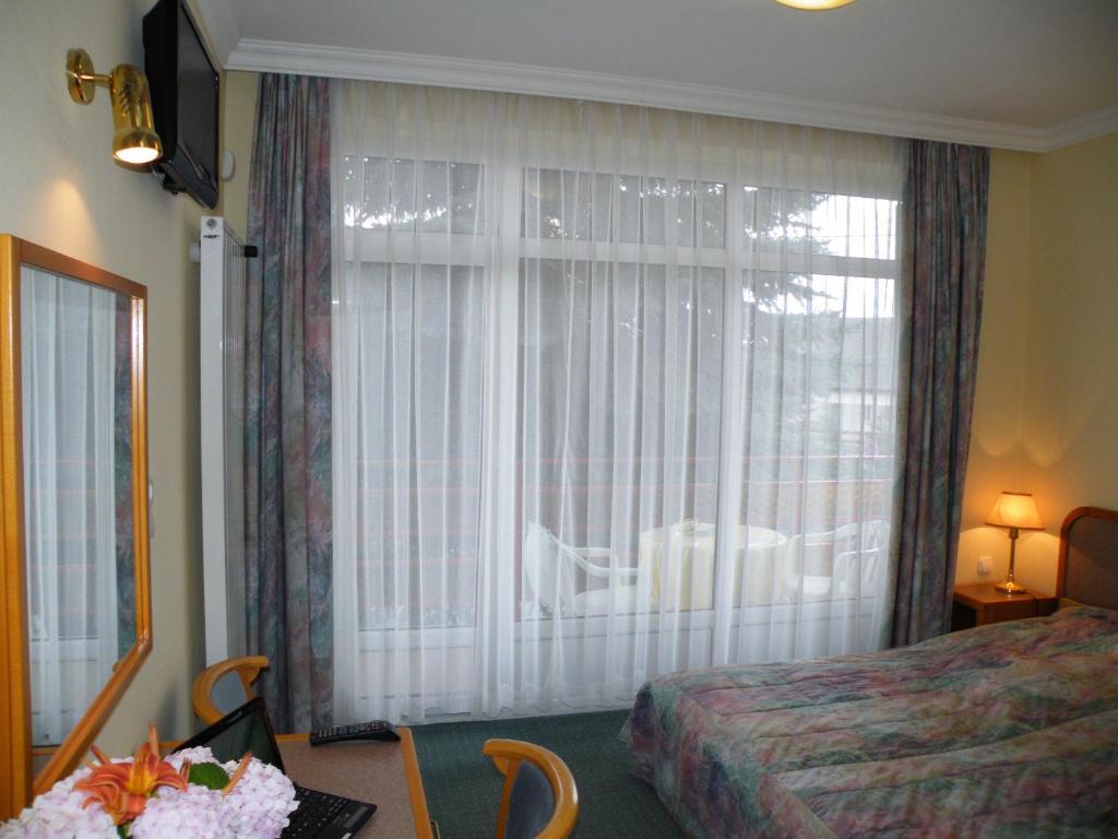 Apartment Pension Rideg Hévíz Oda fotoğraf